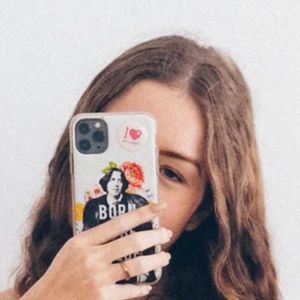 Meet your Posher, Dana